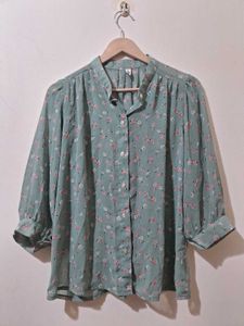 Vintage Floral Button-Up Blouse