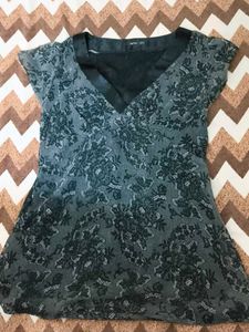Floral Print V-Neck Top