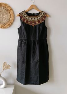 Niza Stunning Embellished Dress From Spain