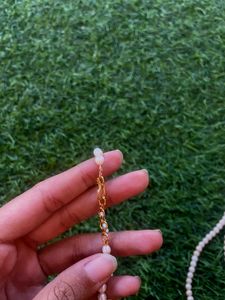 Pearl Neck Piece