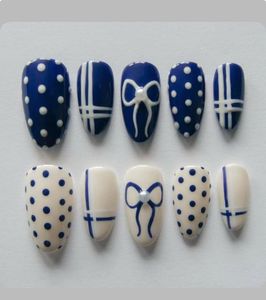 Chic Bow & Polka Dot Press-On Nails