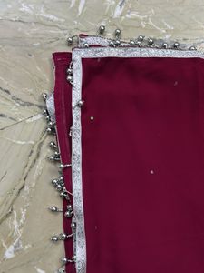 Women's Magenta Cropped Pants with dupatta