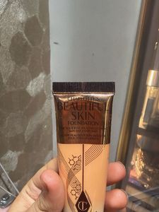 Charlotte Tilbury Beautiful Skin Foundation