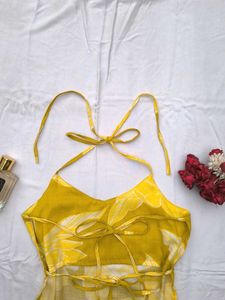 Chatpati summer backless halter top 💛