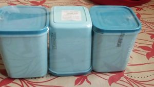 Set of 3 Stackable Kitchen Containers