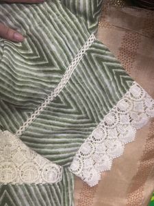 Elegant Green Striped Kurta with Lace Detail