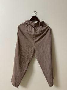 H&amp;M Cropped Ankle Trousers
