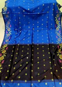 New Blue & Black Handloom Saree With BP