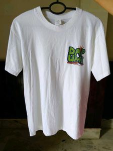Uniqlo Graphic Tshirt