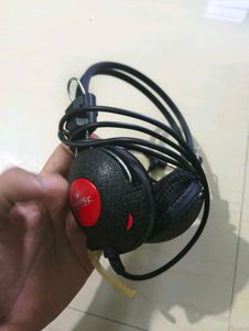 Wired Headphones with Microphone