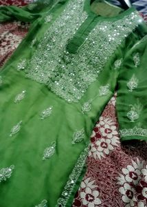 Embroidered Green Kurta with Mirror Work
