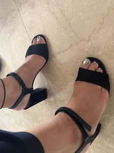 Charles &amp; Keith sandals Size 35