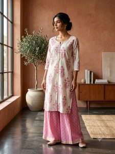 Elegant White &amp; Pink Floral Kurta Set