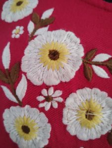 Elegant Pink Anarkali Kurta with Floral Embroidery