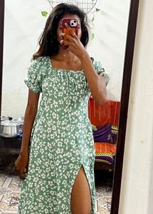Floral Print Dress with Slit