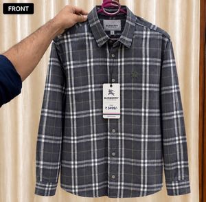 🚨🚨Today offer price 33o/-Burberry Checkered Long