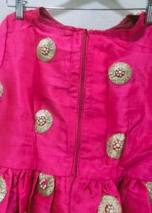 Raw Silk Blouse With Pearl And Gotta Work