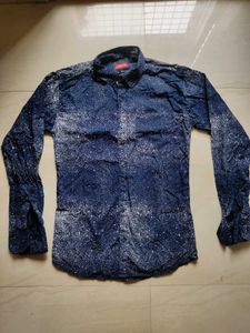 a good casual shirt, suitable for party wear, etc
