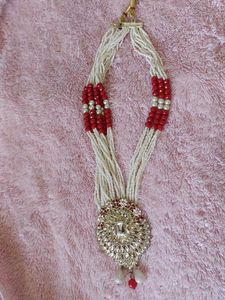 Beaded Necklace with Pendant