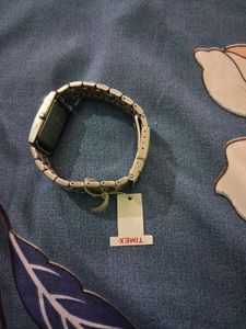 Timex Etre Watch