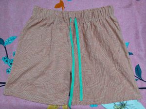 Comfy Peach Leaf Print Shorts