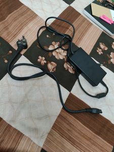 Original Dell Adaptor+Charger