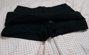 Black Cotton Blend Girls' Mini Skirt