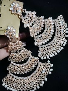 🎀Gorgeous Earrings with Maang Tikka ❤️