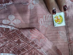 Elegant Pink Embroidered Kurta