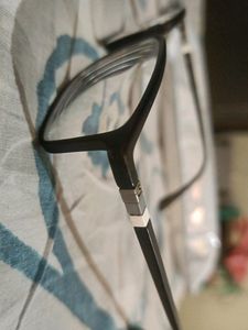 Weightless Specs Frame