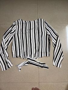 Chic Striped Tie-Front Blouse