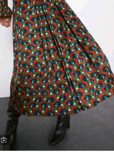 Zara long flared skirt with high waist and pattern