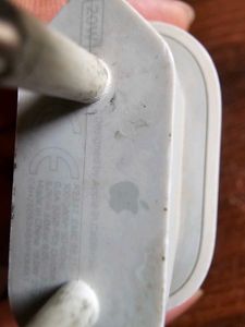Apple 20 watt Adapter