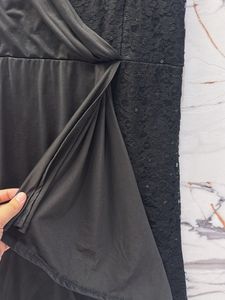 Elegant Black Sleeveless Dress