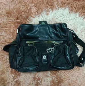 Chic Black Shoulder Bag