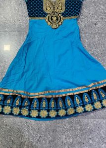 Elegant Blue Embroidered Kurta Set