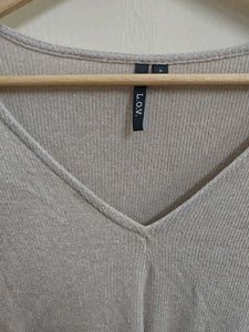 Cozy V-Neck Twist Hem Top