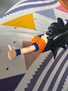 goku hanger