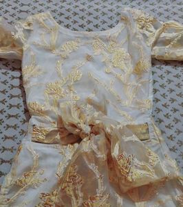 Designer Beautiful Suit From Dubai's Cloth