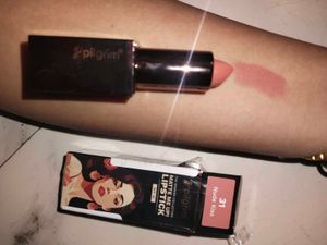 Pilgrim Matte Me Up Lipstick - Nude Kiss