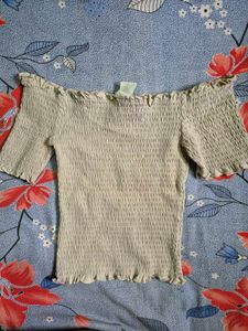 Off-Shoulder Crop Top