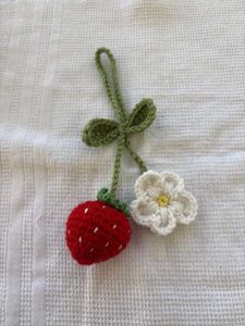 crochet bag charm ✨