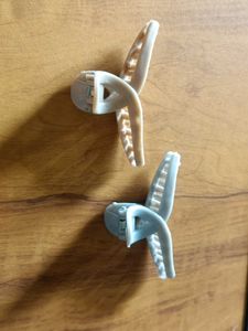 Set of 2 Hair Claw Clips