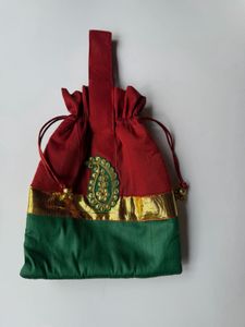 Premium Maroon &amp; Green Zari Paisley Potli Bag
