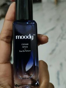 Moody Perfume Set