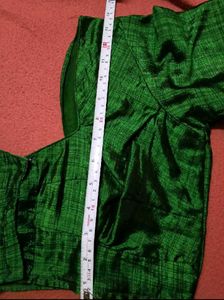 Gently Used - Vibrant Green SilkBlouse - In Good