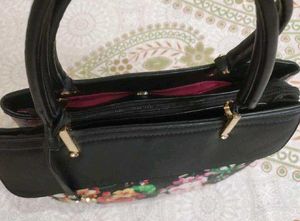 Floral Print Shoulder Bag