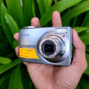 KODAK EASYSHARE C813 Digital Camera