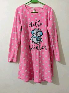 Cute 'Hello Winter' Night Suit