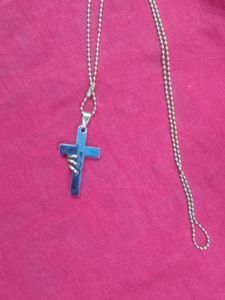 Beautiful Fancy Cross Chain